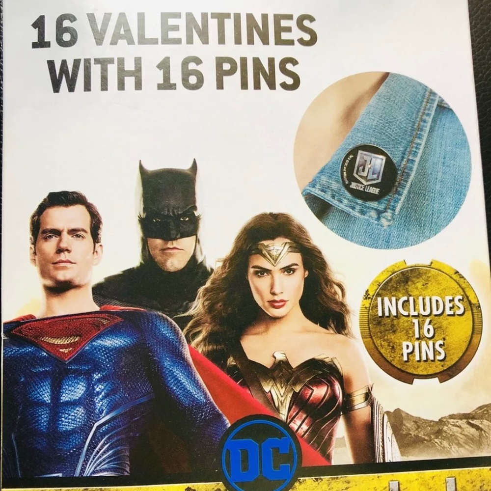 Justice League Valentines Day Cards 16 Count 16 Pins Party Favors School Party